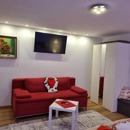 Privatunterkunft Straubing Апартаменты Штраубинг